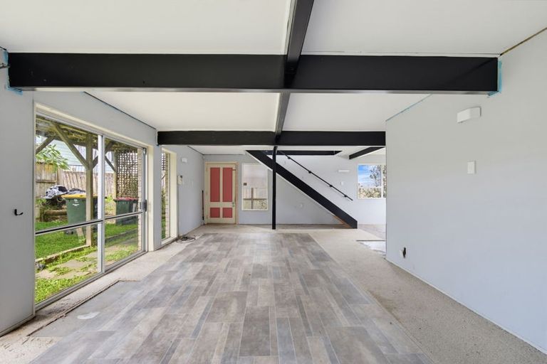 Photo of property in 179 Coxhead Road, Wattle Downs, Auckland, 2103