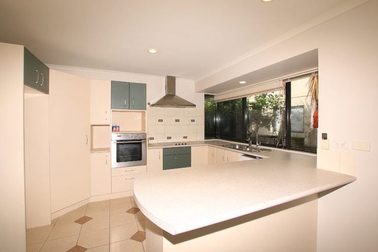 Photo of property in 174 Kyle Road, Greenhithe, Auckland, 0632