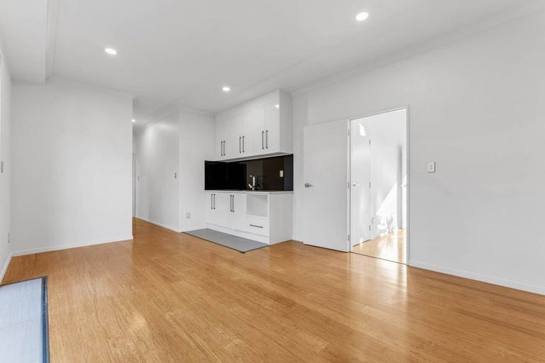 Photo of property in 8 Gortnest Place, Flat Bush, Auckland, 2019