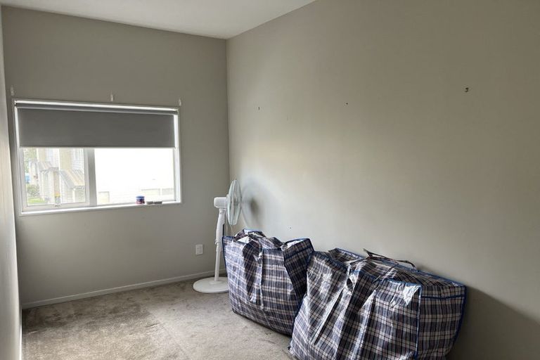 Photo of property in 12/45a Swanson Road, Henderson, Auckland, 0610