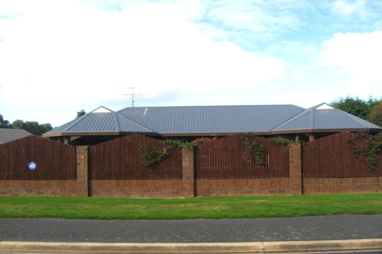 Photo of property in 81 Bush Road, Mosgiel, 9024