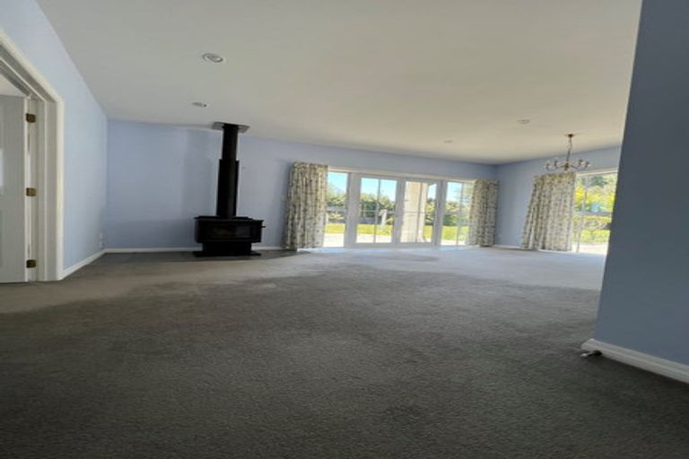 Photo of property in 76 Tuahiwi Road, Tuahiwi, Kaiapoi, 7691