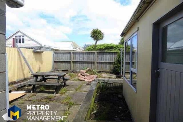 Photo of property in 11 Lawrence Street, Mornington, Dunedin, 9011