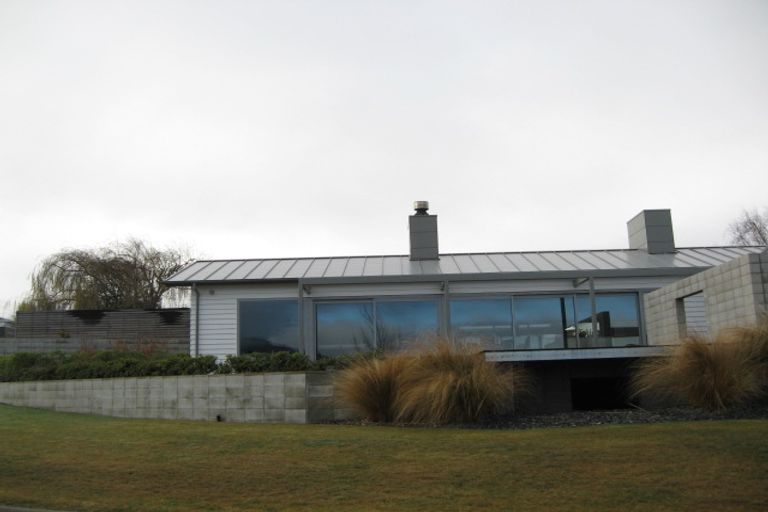 Photo of property in 18 Boyes Crescent, Frankton, Queenstown, 9300