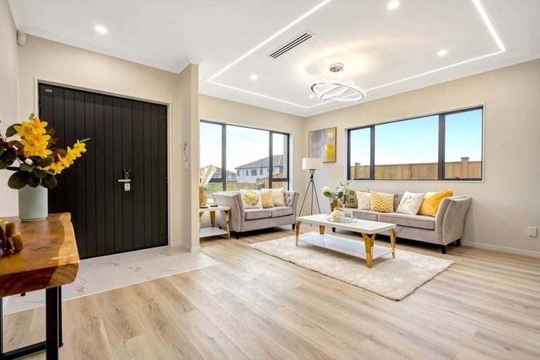 Photo of property in 58 Koromeke Street, Flat Bush, Auckland, 2019
