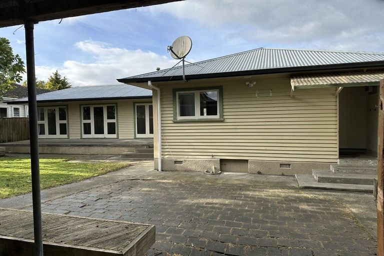 Photo of property in 37 Atmore Avenue, Otaki, 5512