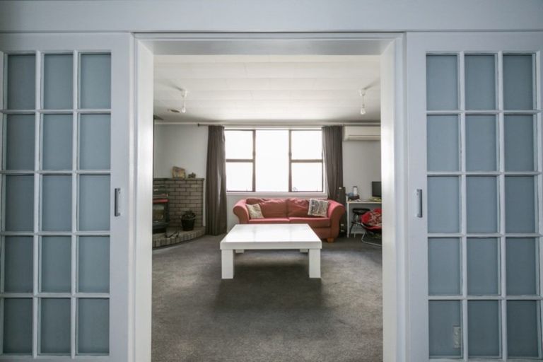 Photo of property in 61 Milton Road, Bluff Hill, Napier, 4110