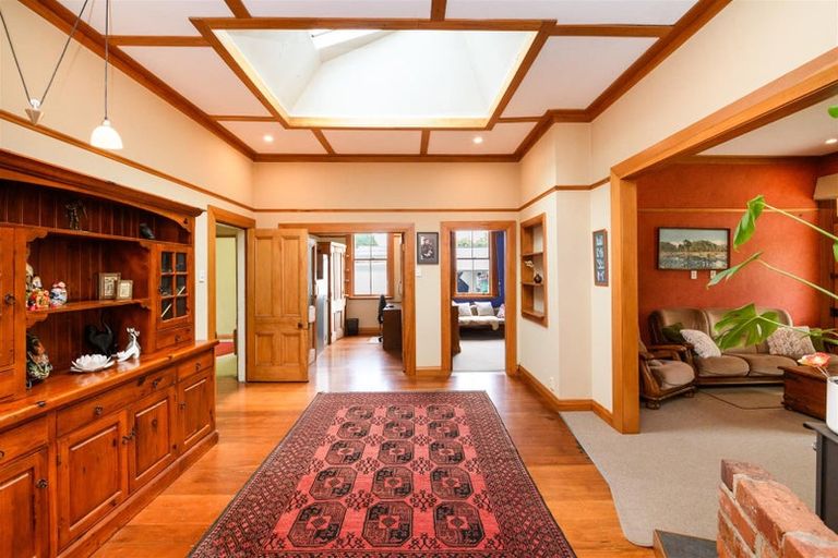 Photo of property in 512a Parewanui Road, Bulls, 4894