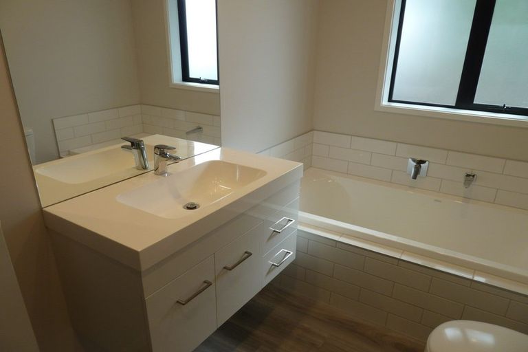 Photo of property in 2a Churchill Avenue, Feilding, 4702