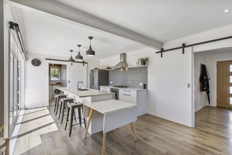 Photo of property in 22 Buchanan Road, Kingseat, Papakura, 2580