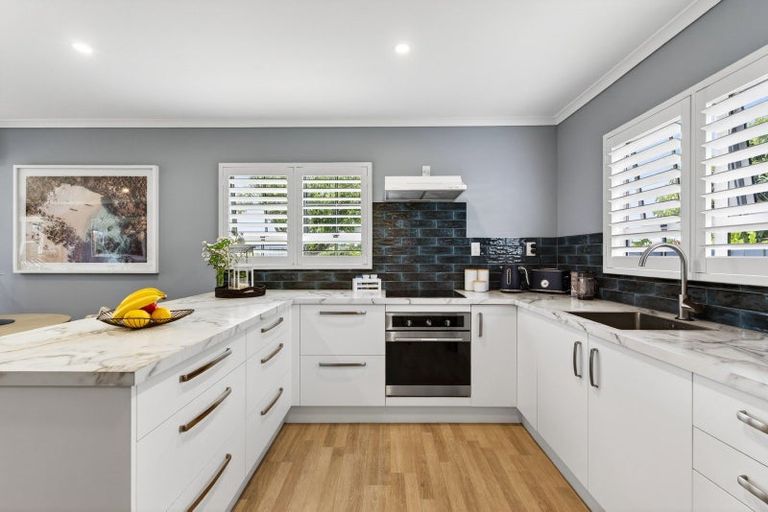 Photo of property in 1/79 Meeanee Road, Taradale, Napier, 4112