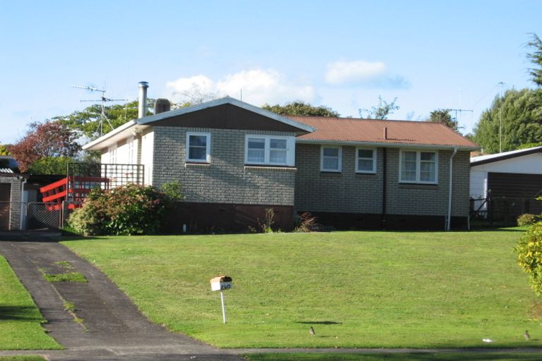 Photo of property in 260 Balmoral Drive, Tokoroa, 3420