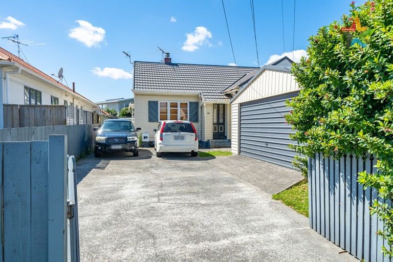 Photo of property in 40 Bell Road, Waiwhetu, Lower Hutt, 5010