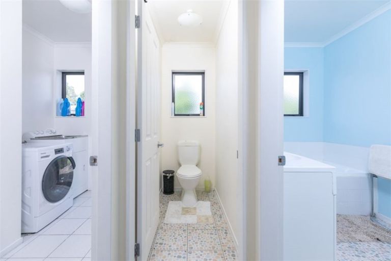 Photo of property in 5 Mangauika Road, Pirongia, Te Awamutu, 3876