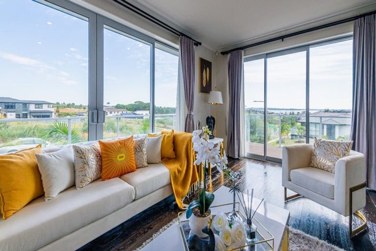 Photo of property in 152 Ninth View Avenue, Beachlands, Auckland, 2018