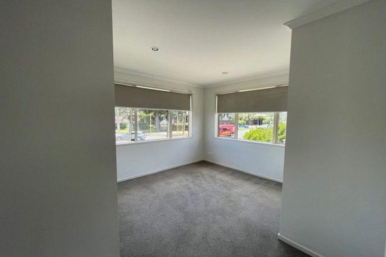 Photo of property in 1 Akeake Lane, Manurewa, Auckland, 2102