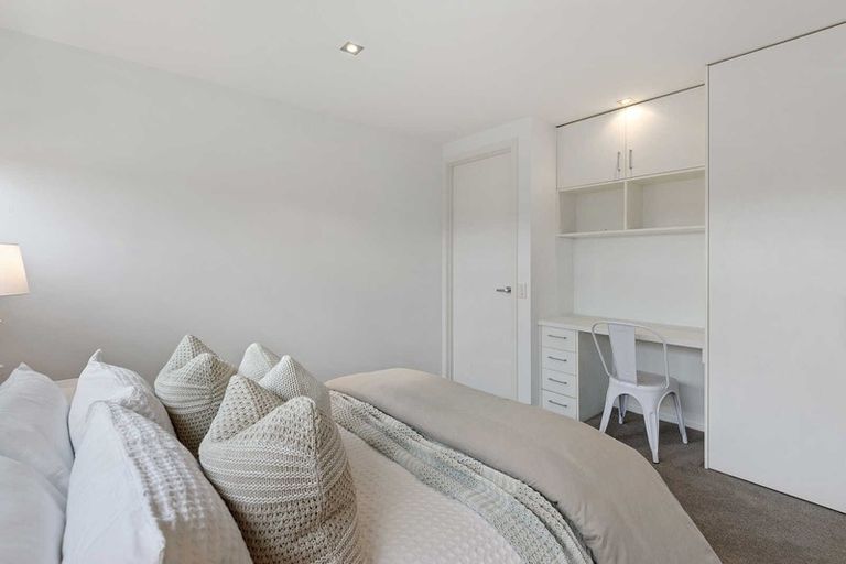 Photo of property in 243 Ilam Road, Ilam, Christchurch, 8041