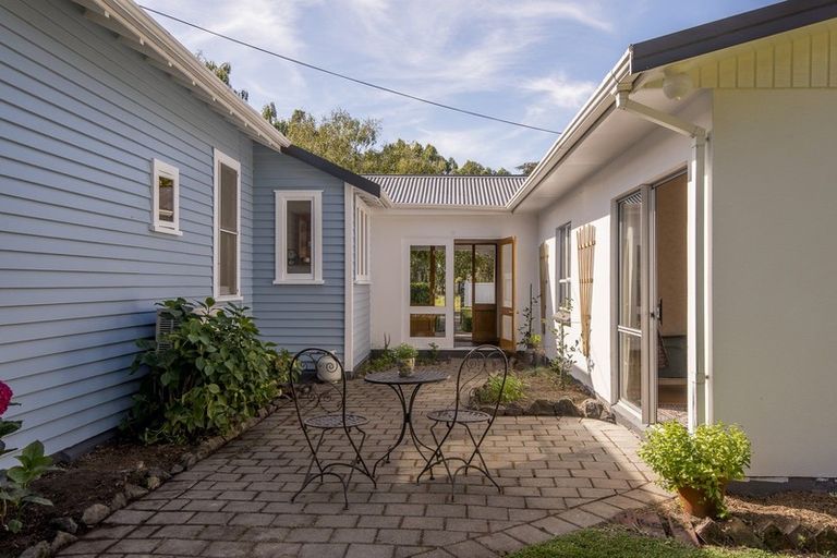 Photo of property in 1661 North Eyre Road, West Eyreton, Rangiora, 7475