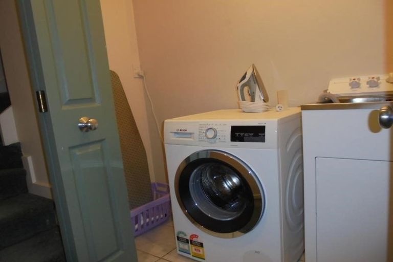 Photo of property in 2/89 Washington Avenue, Brooklyn, Wellington, 6021