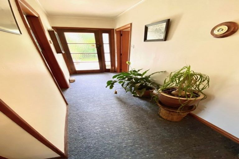 Photo of property in 12 Railway Road, Dunsandel, 7682