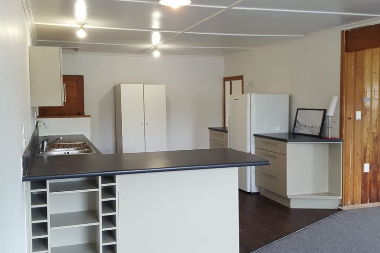 Photo of property in 27 Tensing Place, Sockburn, Christchurch, 8042