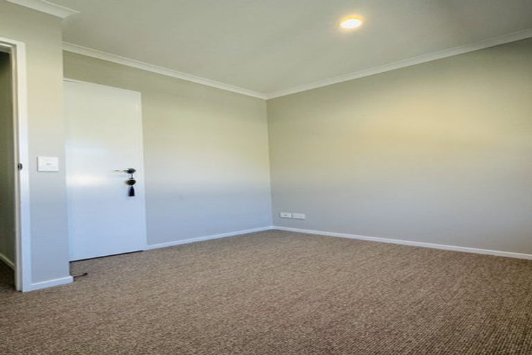 Photo of property in 47 Mackay Drive, Greenhithe, Auckland, 0632
