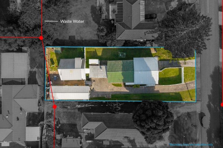 Photo of property in 3 Shepherds Road, Papakura, 2110