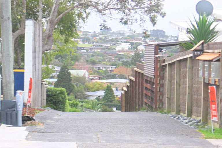 Photo of property in 113b Kowhai Road, Mairangi Bay, Auckland, 0630