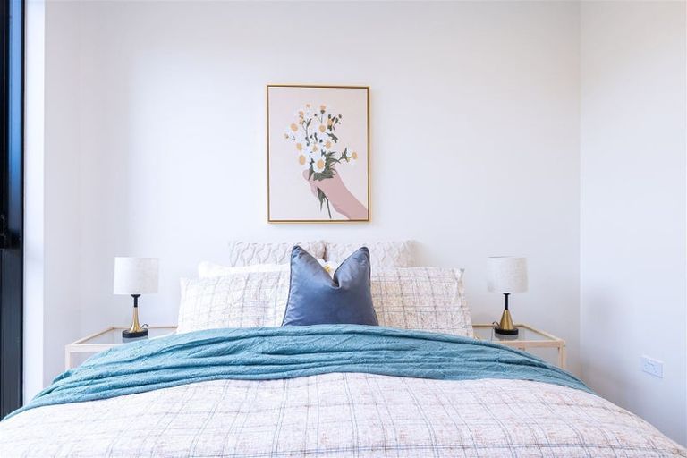 Photo of property in 11 Horokaka Street, Massey, Auckland, 0614