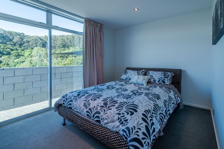 Photo of property in 2 Langlois Lane, Akaroa, 7520
