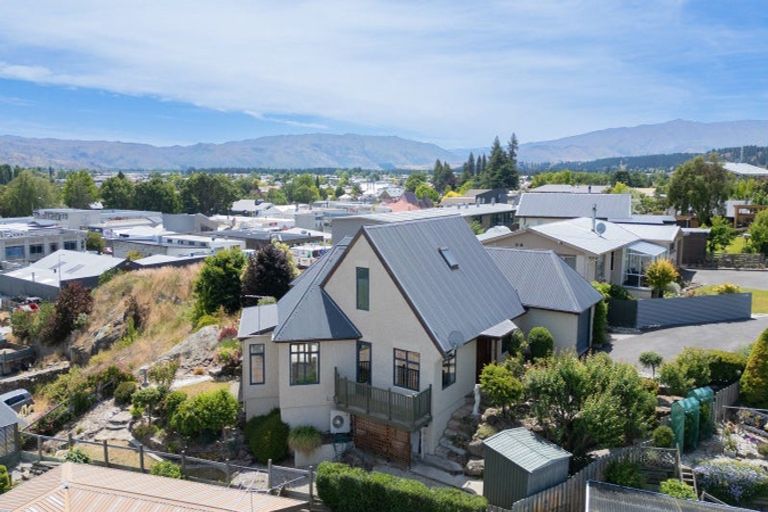 Photo of property in 12 Rivers Street, Alexandra, 9320