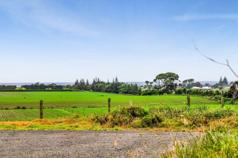 Photo of property in 17 Ranfurly Street, Waitara, 4320