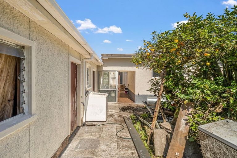 Photo of property in 4 Suther Street, Waverley, 4510