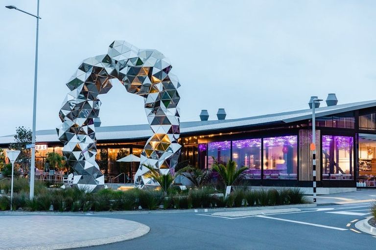 Photo of property in 63 Te Oneroa Way, Long Bay, Auckland, 0630