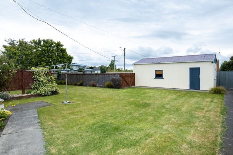 Photo of property in 581 Main North Road, Bay View, Napier, 4104