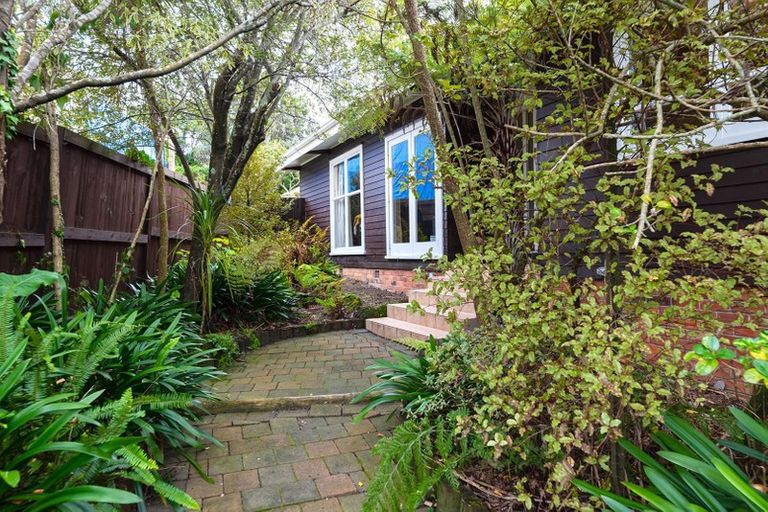 Photo of property in 188 Nile Road, Forrest Hill, Auckland, 0620