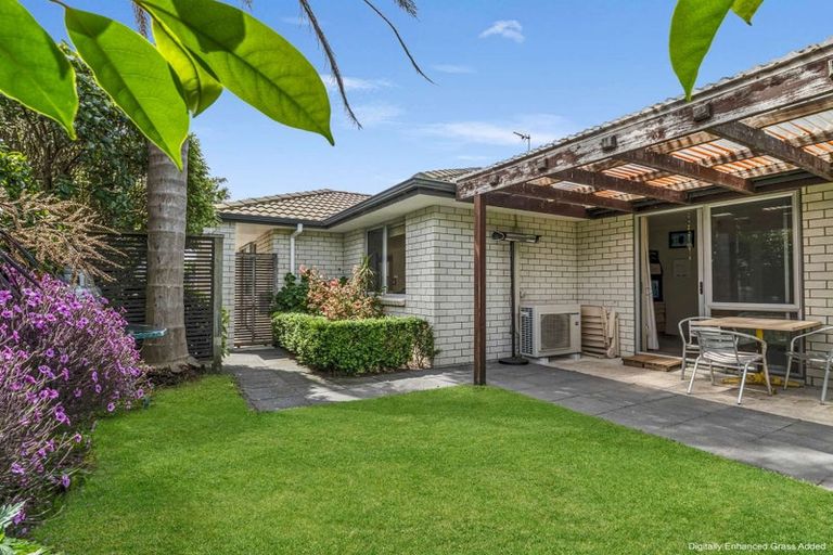 Photo of property in 60 Gibson Place, Papamoa Beach, Papamoa, 3118