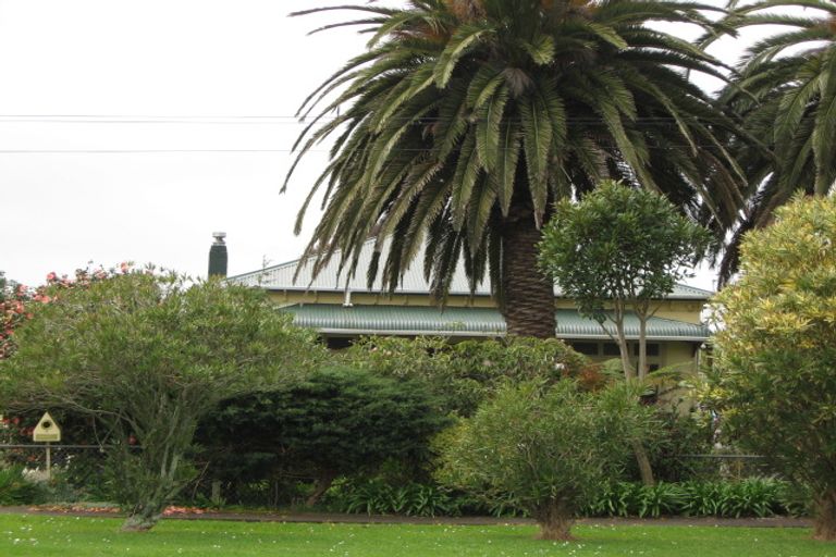 Photo of property in 4 Strange Street, Waitara, 4320