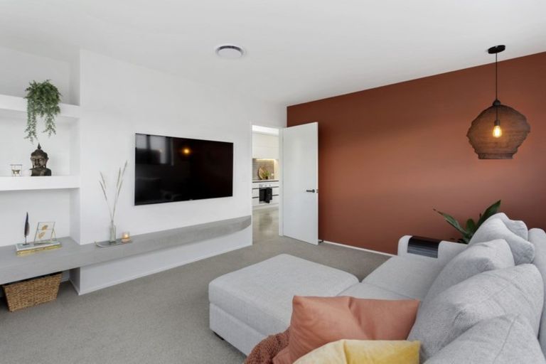 Photo of property in 33 Ishwar Ganda Boulevard, Halswell, Christchurch, 8025