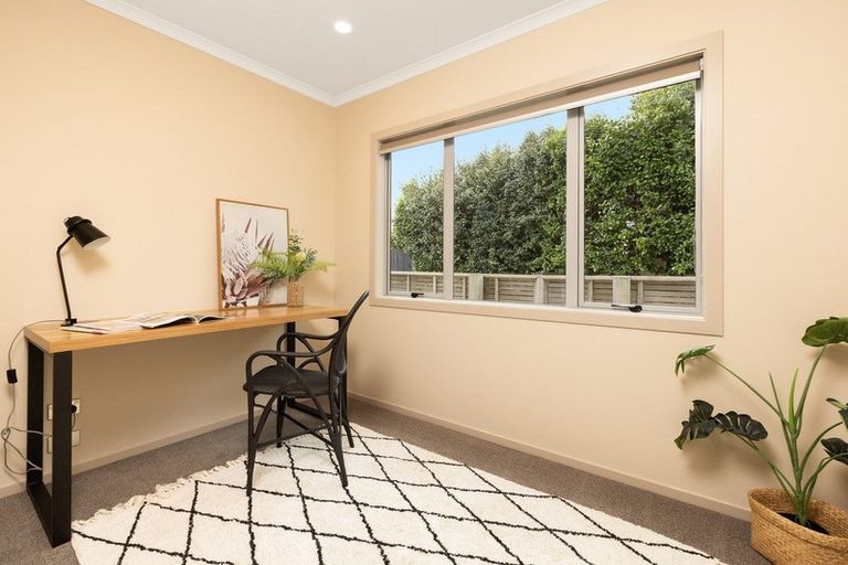 Photo of property in 5a Byron Way, Otumoetai, Tauranga, 3110