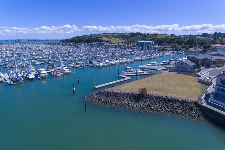 Photo of property in 40 Rue D' Amarres, Gulf Harbour, Whangaparaoa, 0930