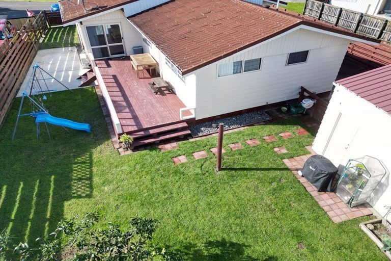 Photo of property in 20 Tawhara Place, Edgecumbe, 3120