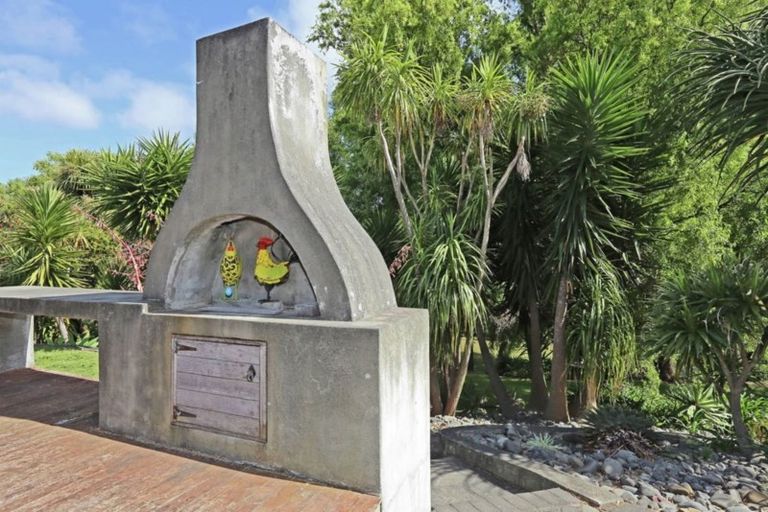 Photo of property in 7 Gillies Crescent, Waimarama, Havelock North, 4294