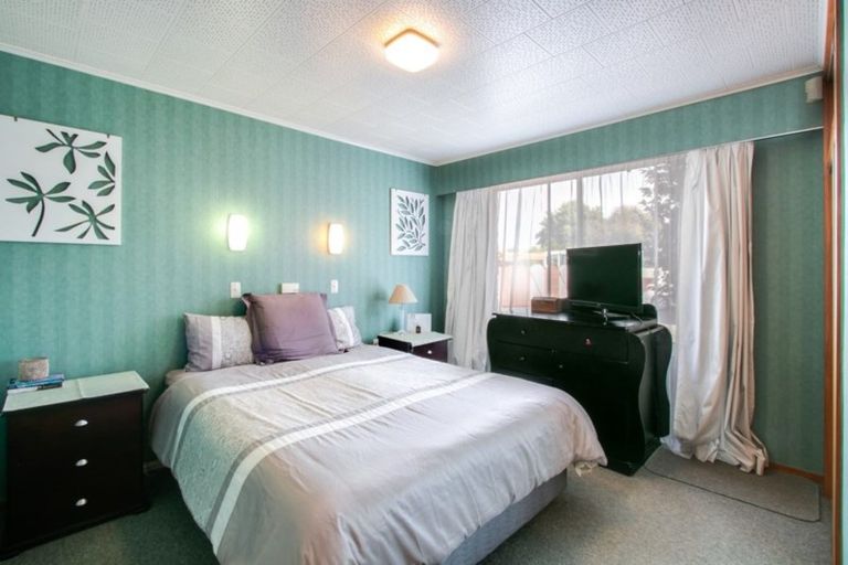 Photo of property in 614 Murdoch Road East, Akina, Hastings, 4122