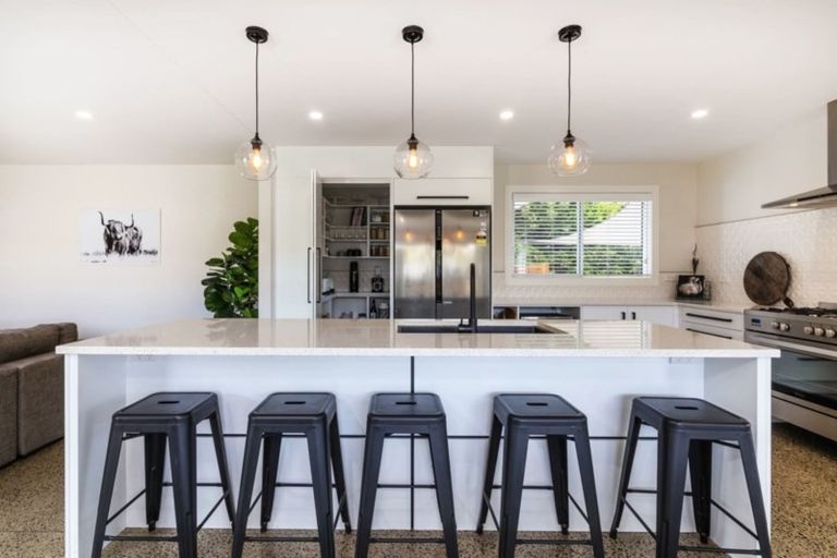 Photo of property in 65 Dalmore Way, Acacia Bay, Taupo, 3385