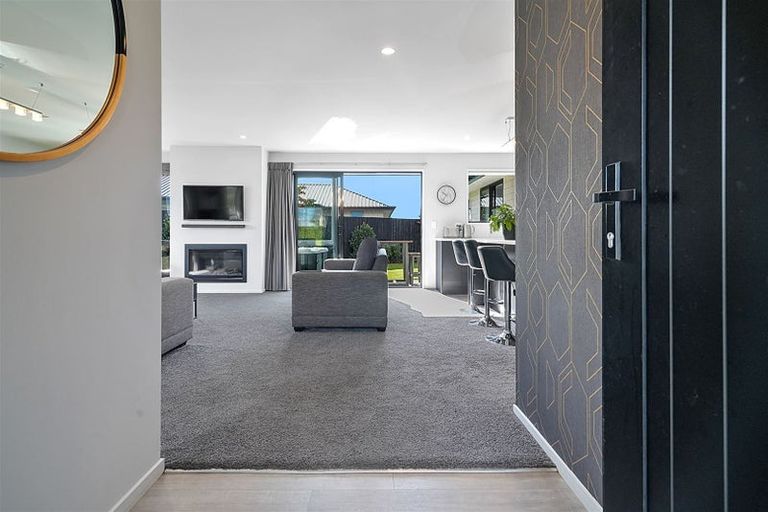 Photo of property in 10 Doppler Place, Wigram, Christchurch, 8042
