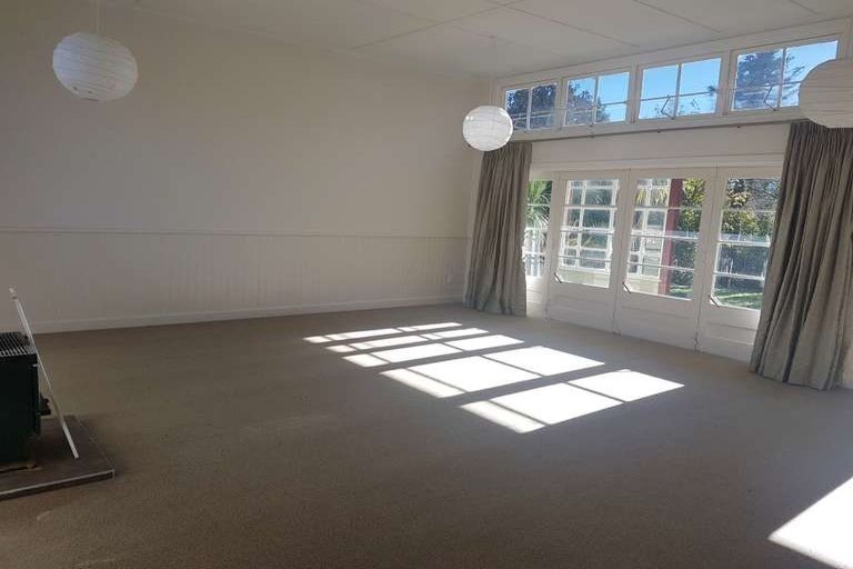 Photo of property in 1350 Lake Brunner Road, Inchbonnie, Kumara, 7875