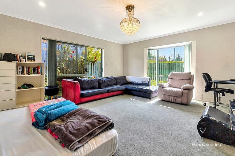 Photo of property in 473 Great South Road, Opaheke, Papakura, 2113