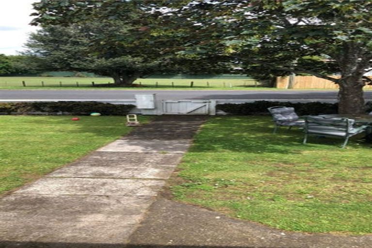 Photo of property in 22 Domain Street, Waiuku, 2123