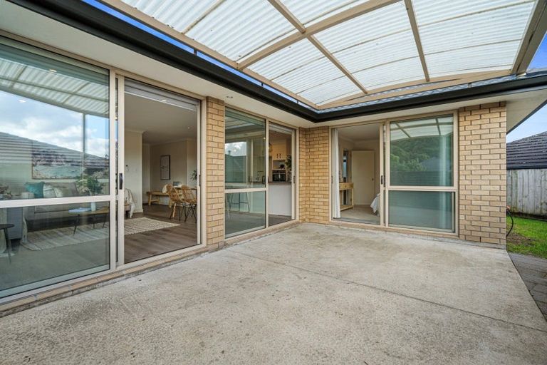 Photo of property in 8 Bathurst Crescent, Pyes Pa, Tauranga, 3112